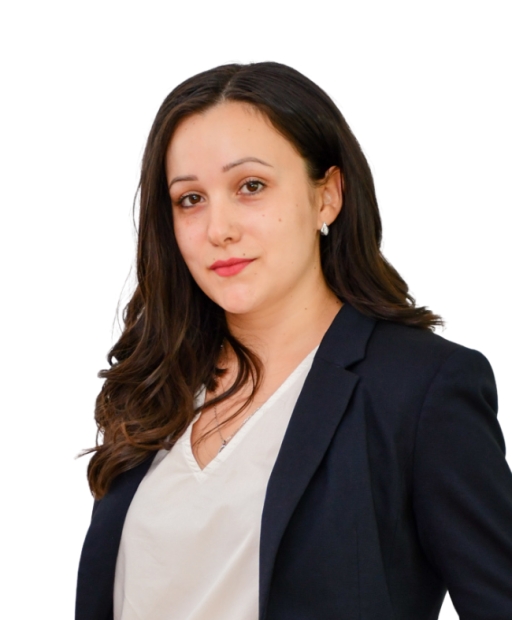 Никол Грошкова